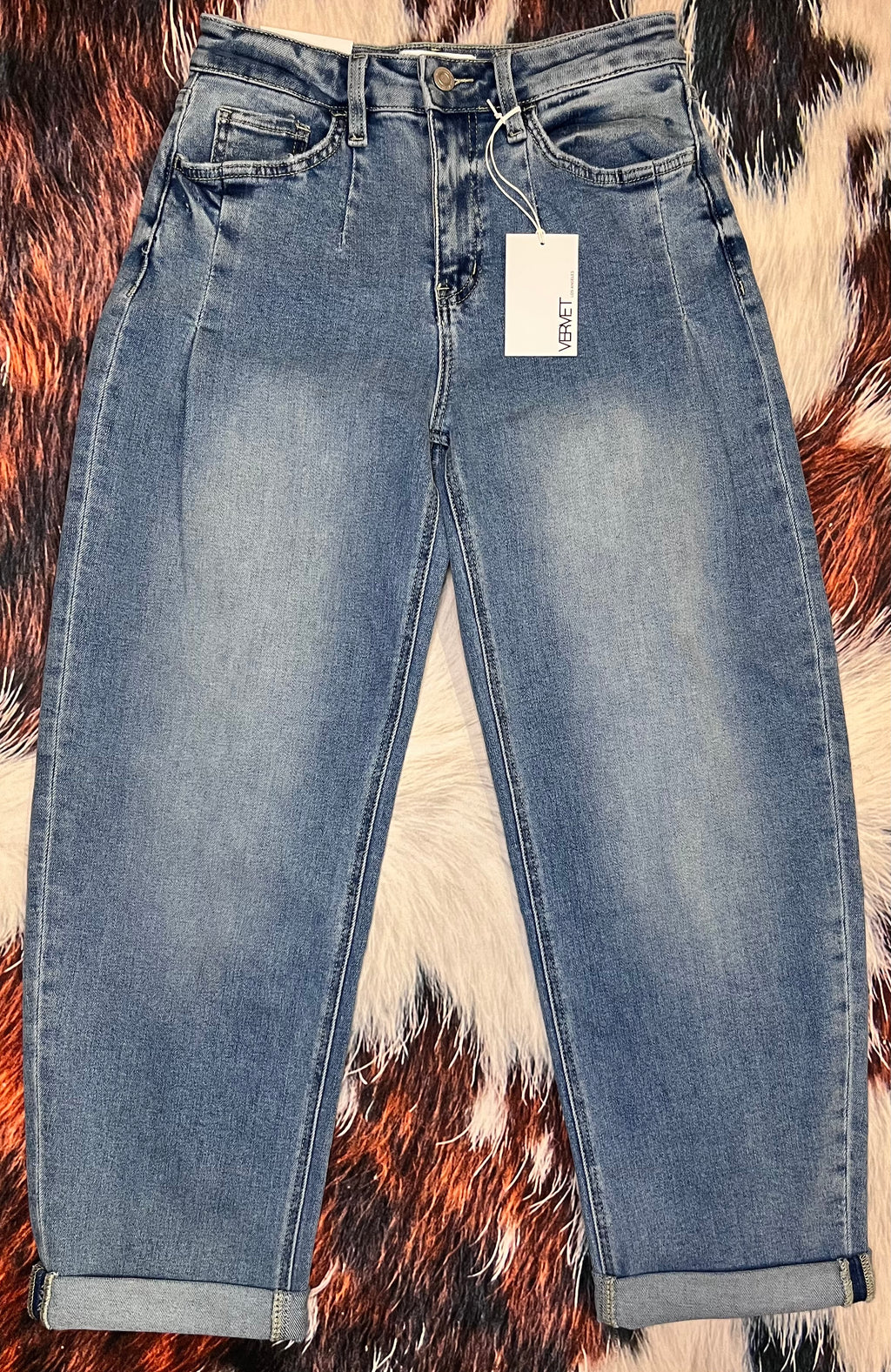 Vervet Barrel Leg Jeans