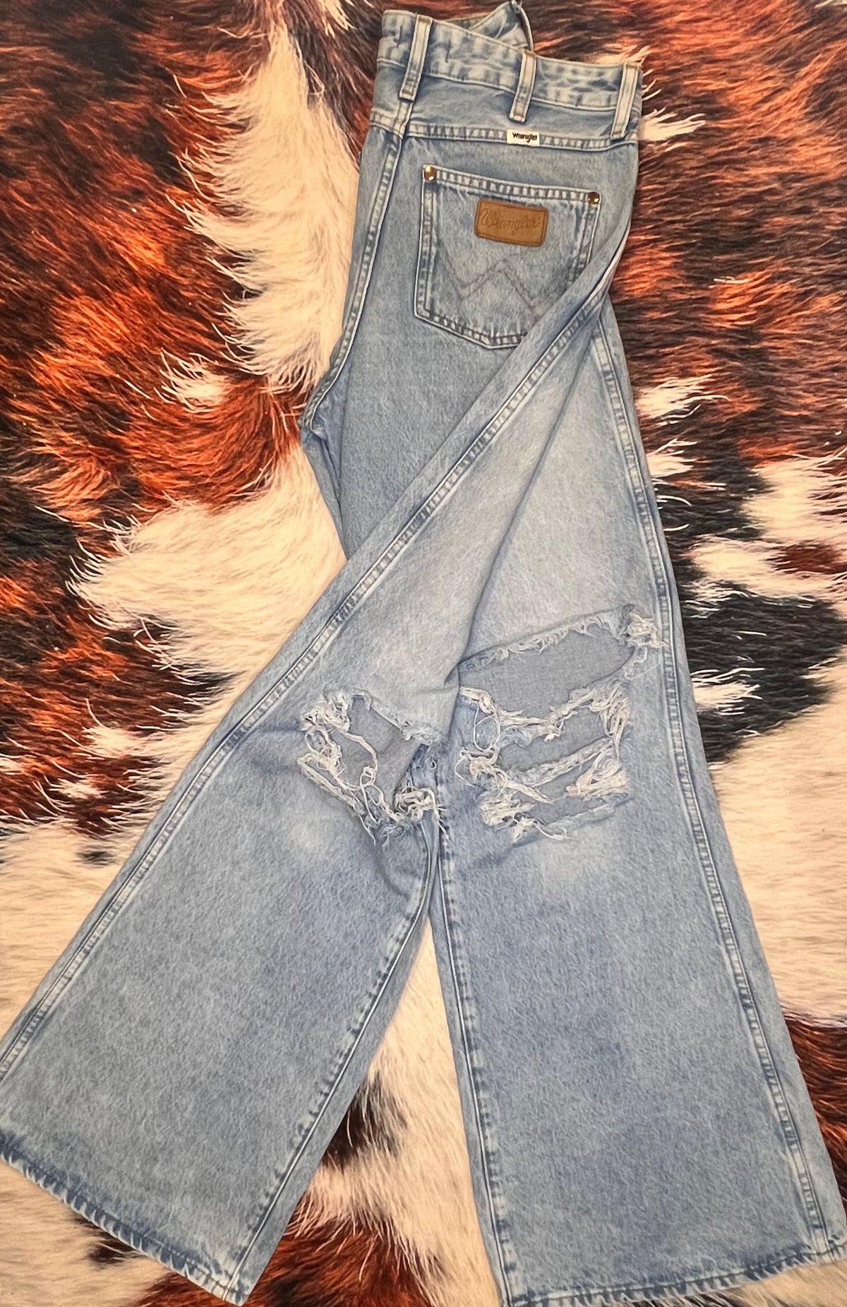 Wrangler Distressed Wide Leg